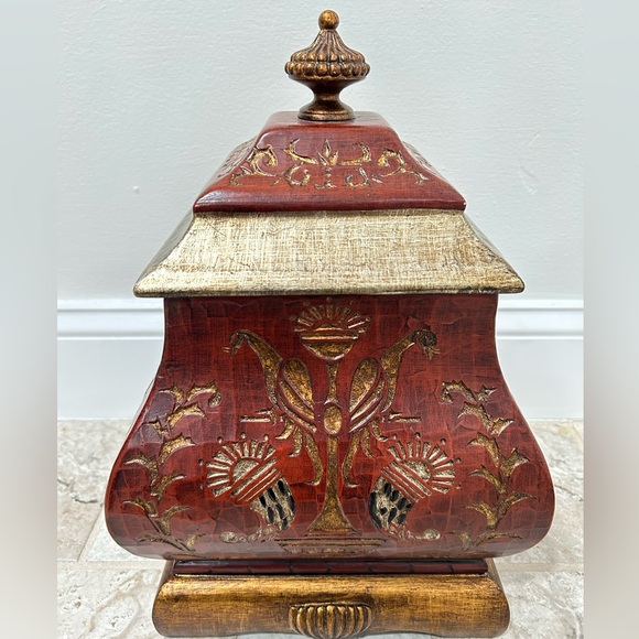 Wooden Ornate Carved Engraved Footed Large TrinketKeepsake Box With Lid